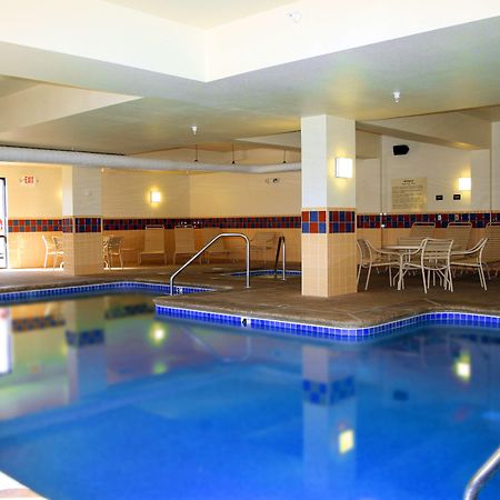 Hampton Inn & Suites Кингман Съоръжения снимка