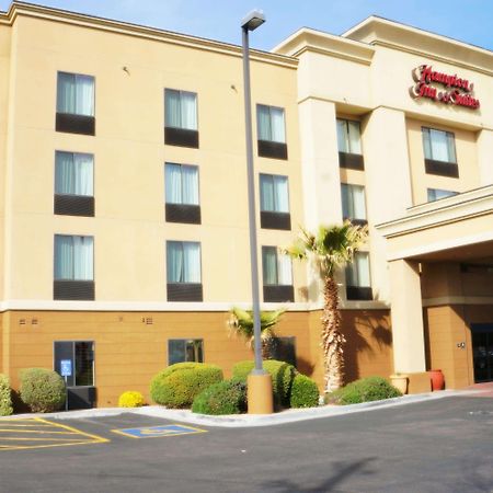 Hampton Inn & Suites Кингман Екстериор снимка