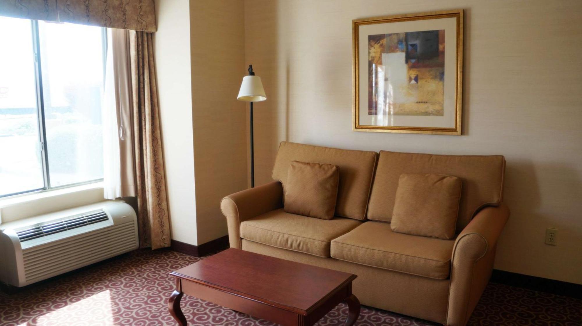 Hampton Inn & Suites Кингман Екстериор снимка
