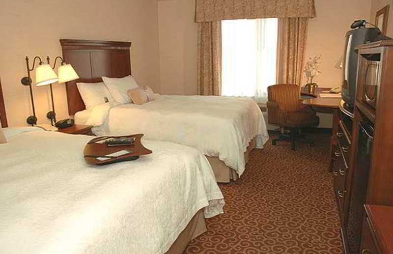 Hampton Inn & Suites Кингман Стая снимка
